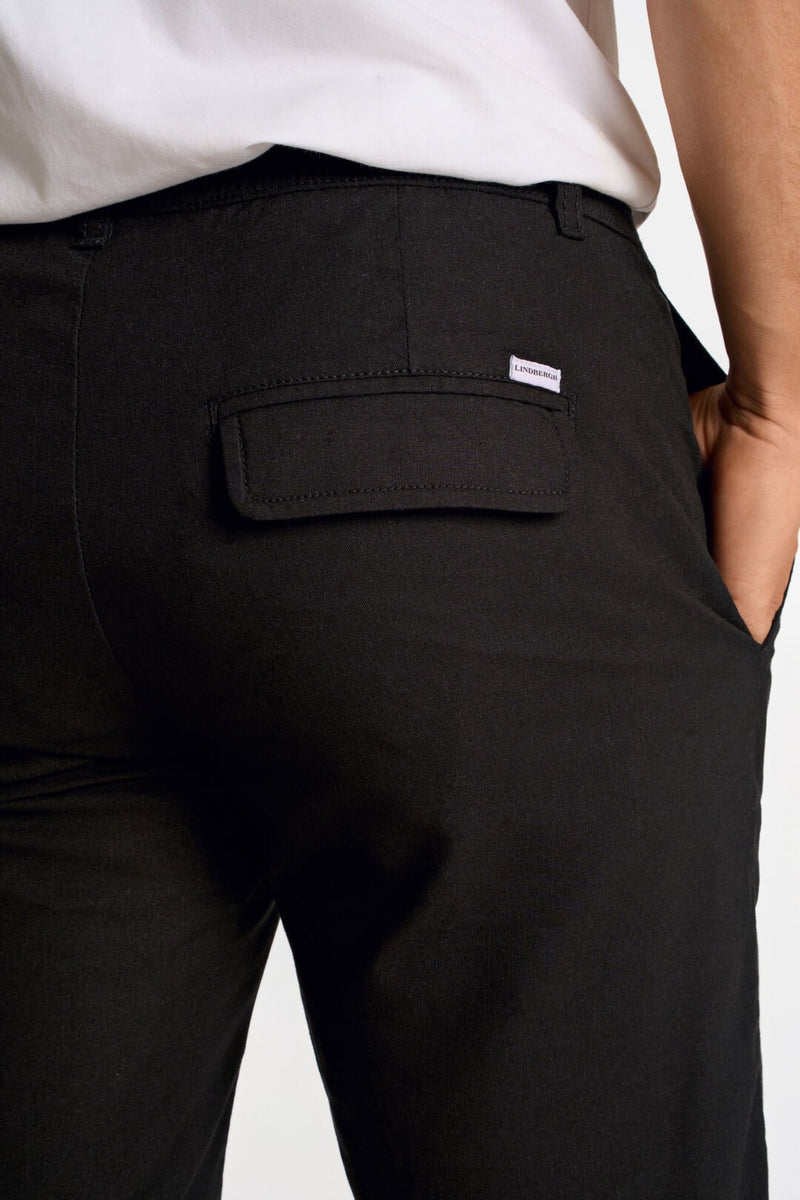 LINDBERGH Leinen Shorts Black