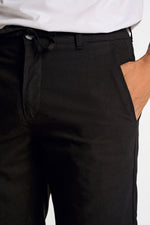 LINDBERGH Leinen Shorts Black