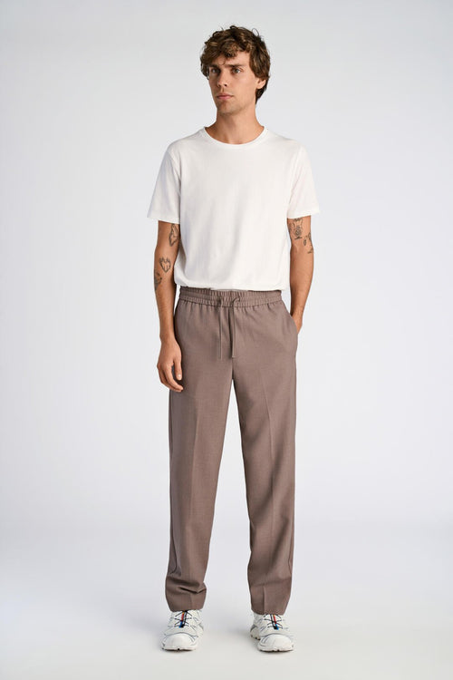 LINDBERGH Stoffhose Relax Fit Deep Sand Mel