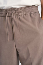 LINDBERGH Stoffhose Relax Fit Deep Sand Mel