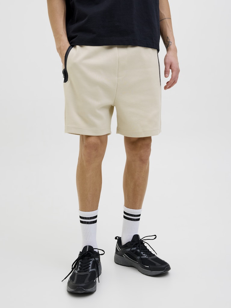 JACK & JONES Sweat Shorts Moonbeam Melange