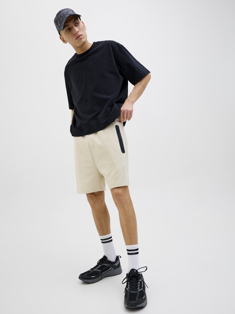 JACK & JONES Sweat Shorts Moonbeam Melange