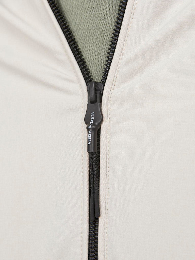 JACK & JONES Leichte Jacke Moonbeam