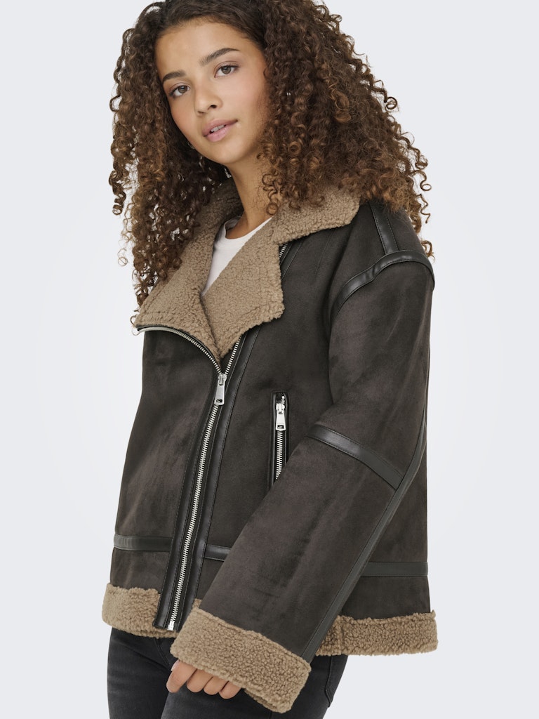 ONLY Oversize Jacke Chocolate Torte