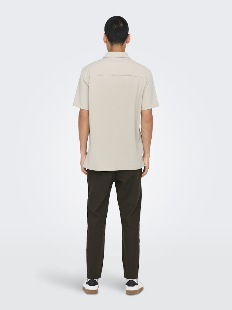 ONLY & SONS Lockeres Kurzarm Hemd Moonstruck